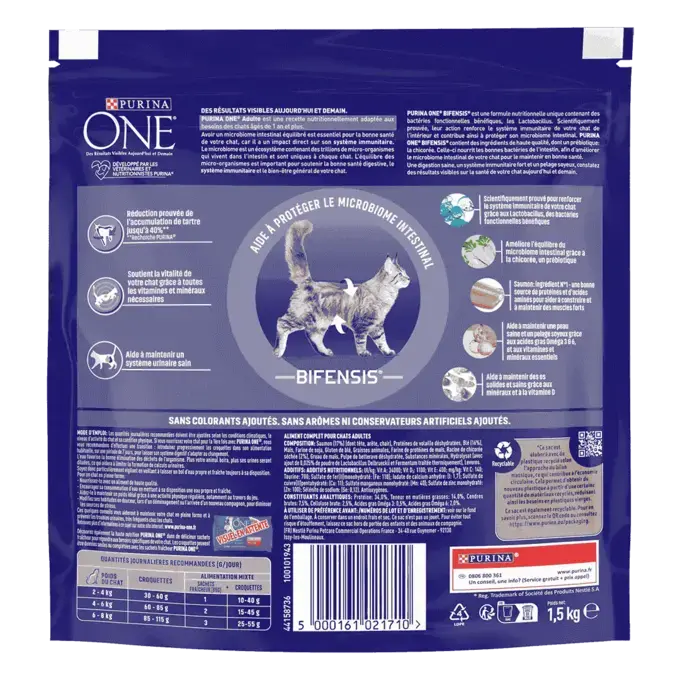 Purina® ONE® - Croquettes pour Chat Adulte au Saumon et aux Céréales