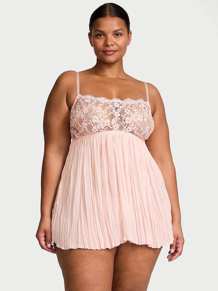 Dare to Dream Lace Pleated Babydoll Set - Purest Pink