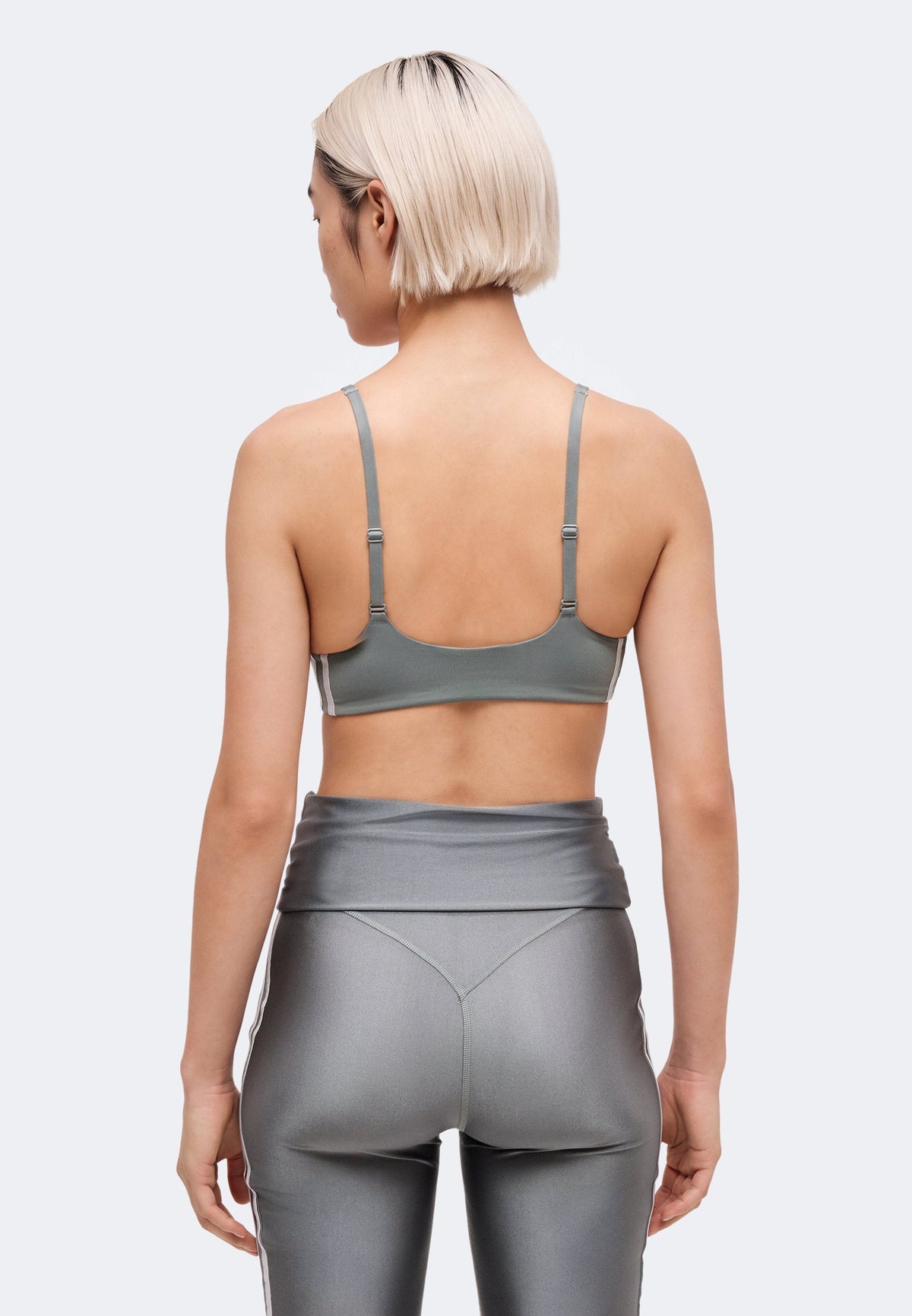 adidas Performance Originals Light Support Bra – Brassières de sport à maintien léger Femme – grey three/gris