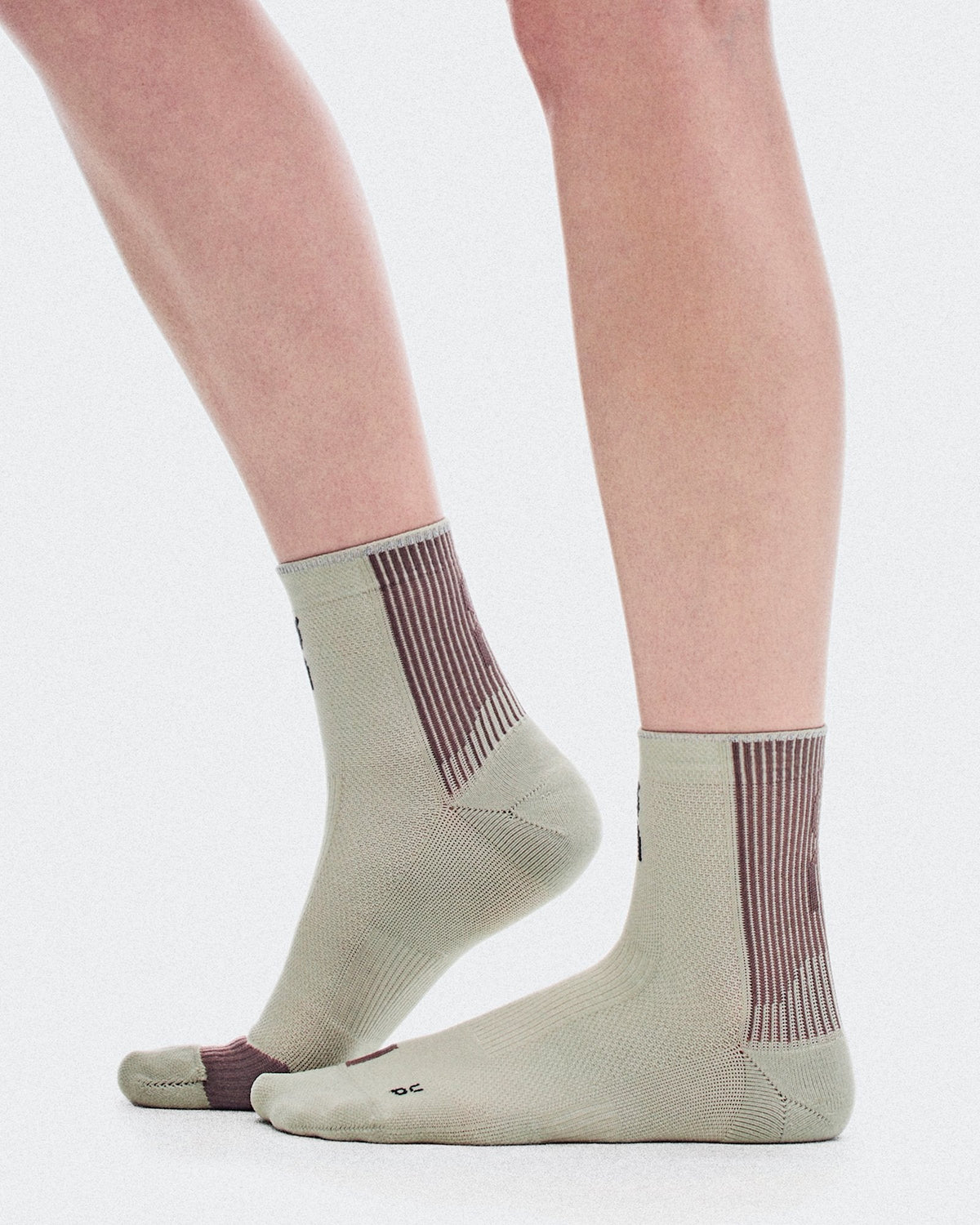 Performance Run Sock Mid - Brume | Clove