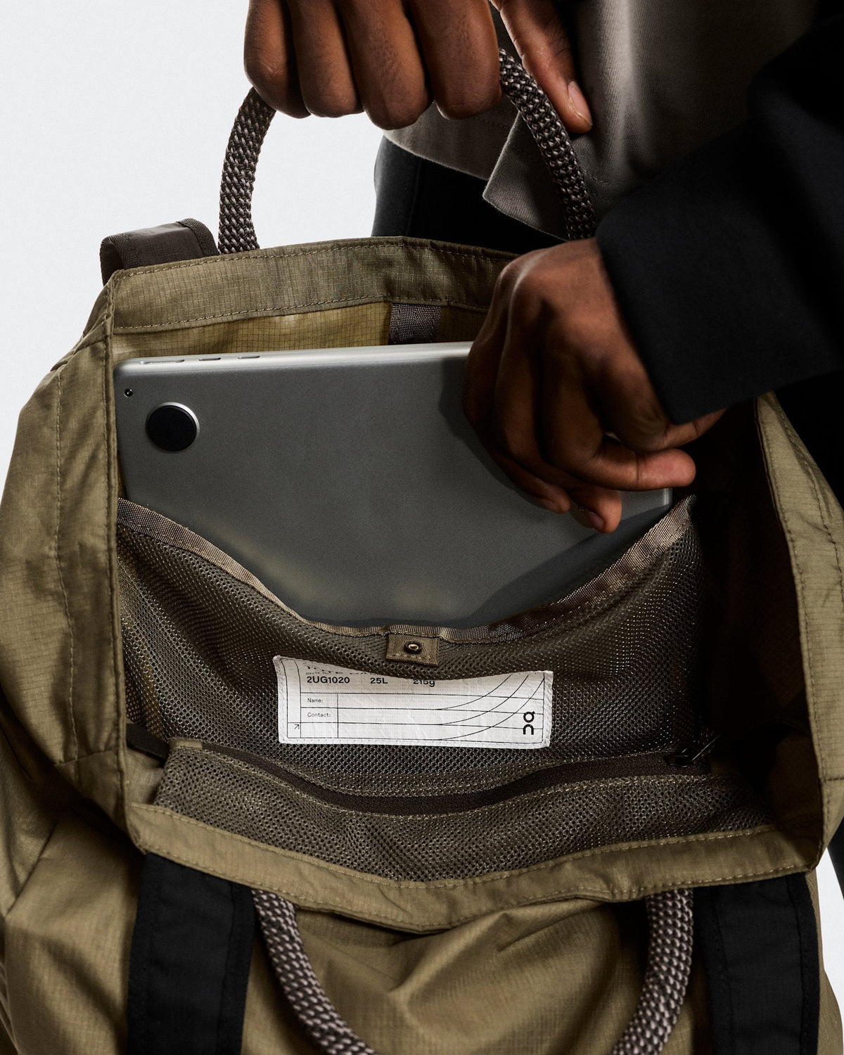 Tote Pack 25L - Olive | Black