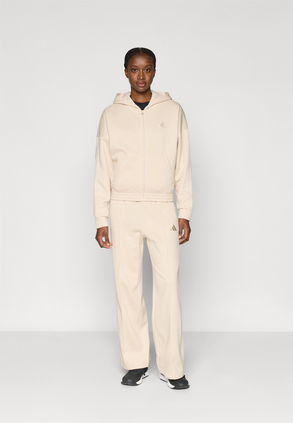 adidas Sportswear Energize – Survêtement Femme – crystal linen/beige