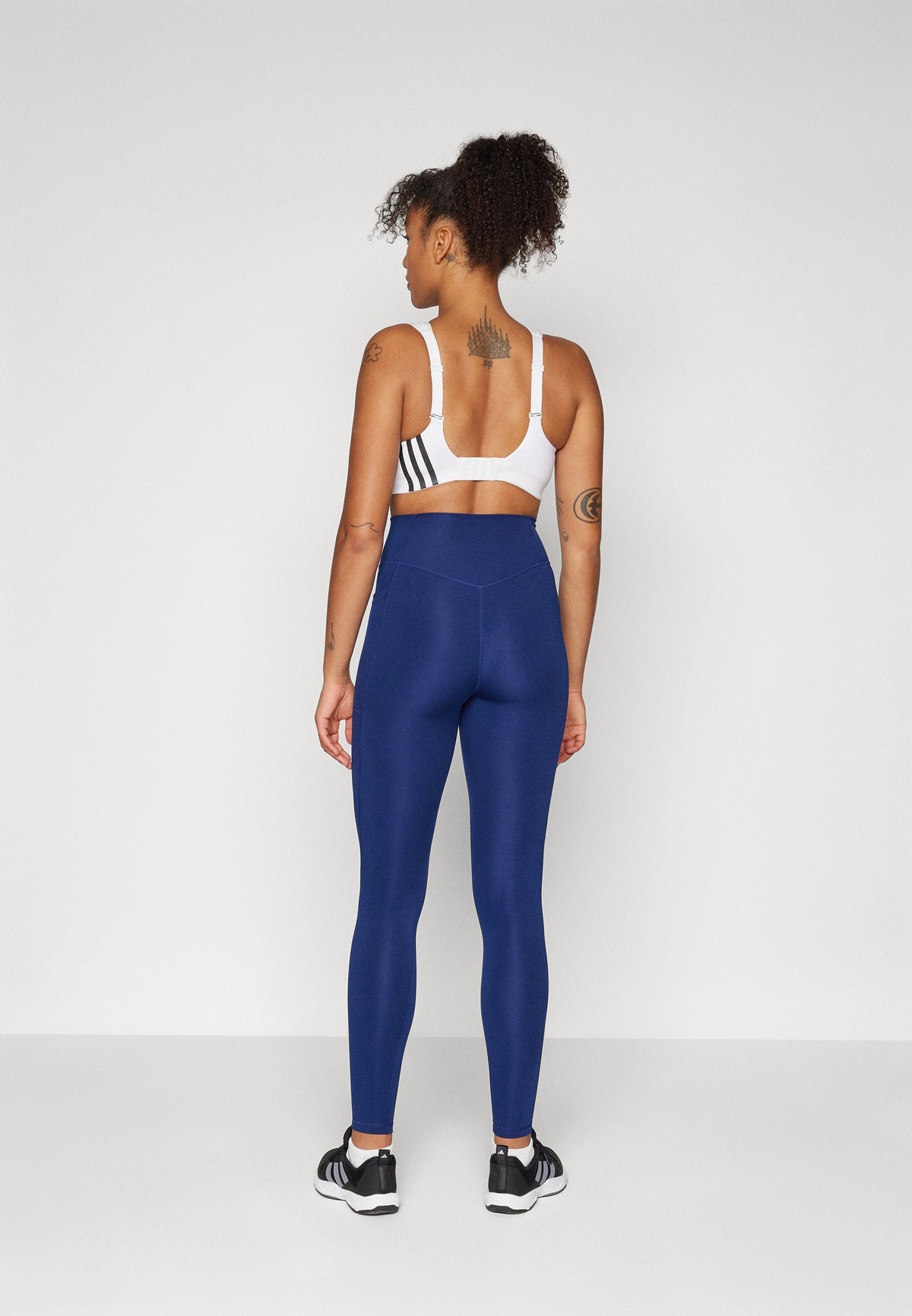 adidas Performance Optime Essentials Stash Pocket Full Length – Leggings Femme – dark blue/white/bleu marine