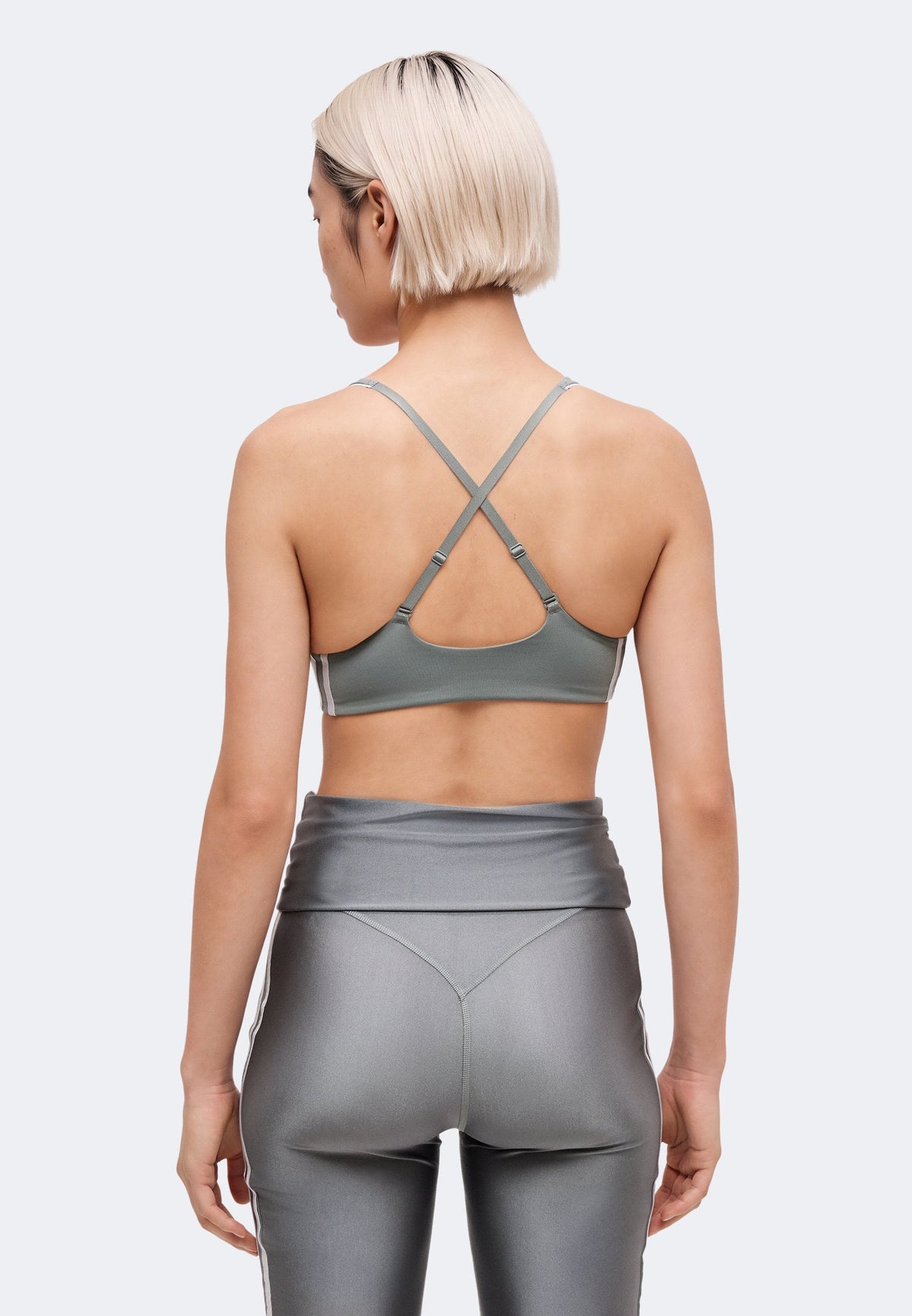adidas Performance Originals Light Support Bra – Brassières de sport à maintien léger Femme – grey three/gris