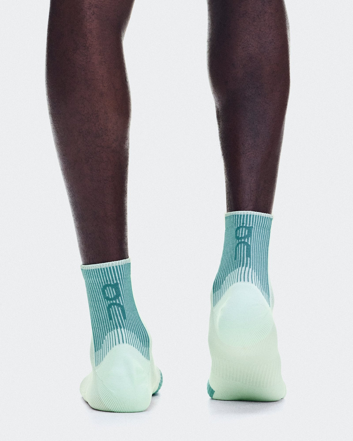 Performance Run Sock Mid - Flurry | Storm