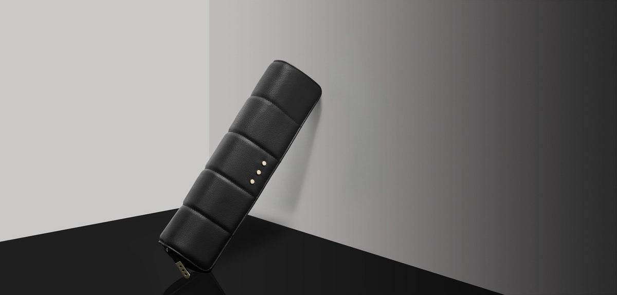 NOUVELLE pochette thermorésistante lisseurs ghd
