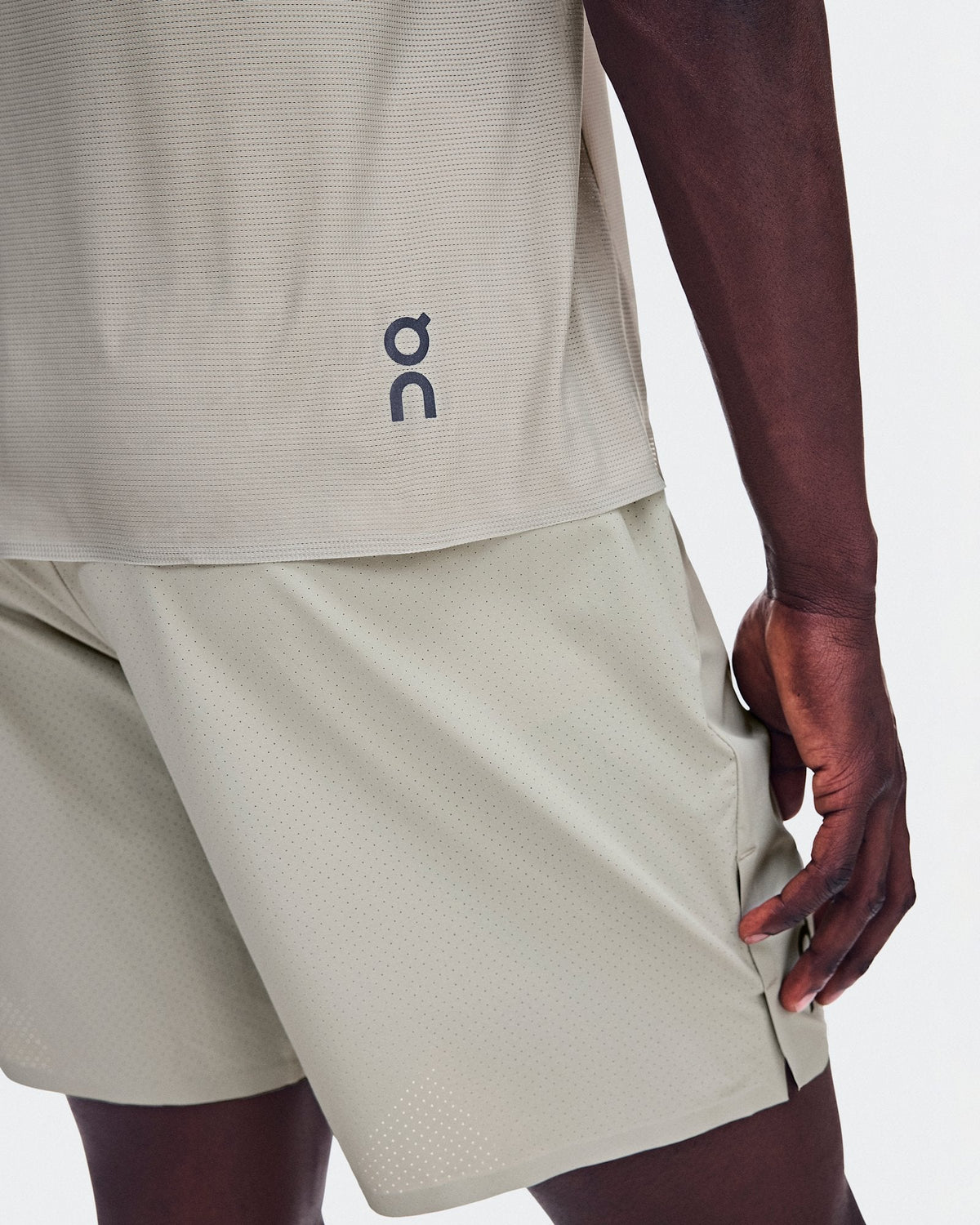 Performance-T homme - Hare | Brume