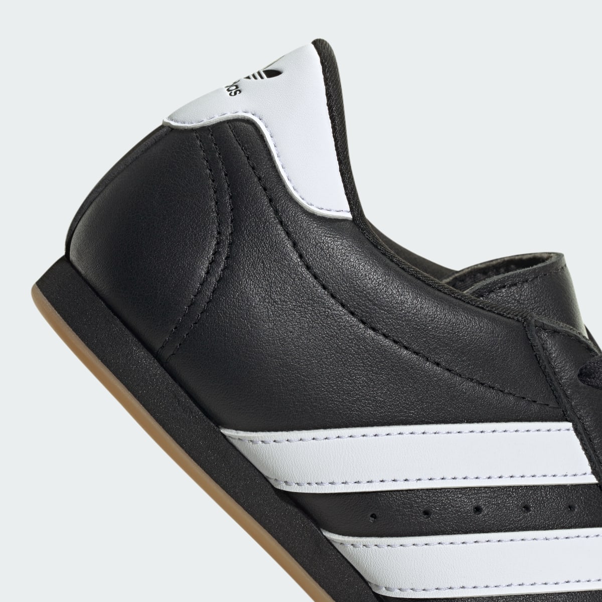 Chaussure Taekwondo Lace Femme – Core Black / Cloud White / Gum