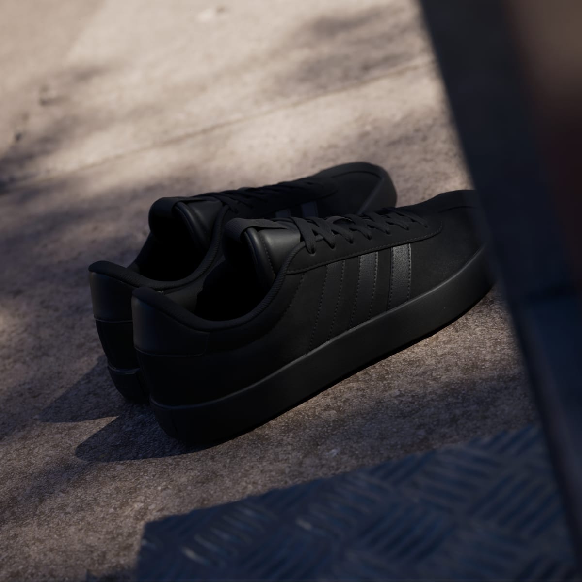 Chaussure VL Court 3.0 – Core Black / Core Black / Core Black