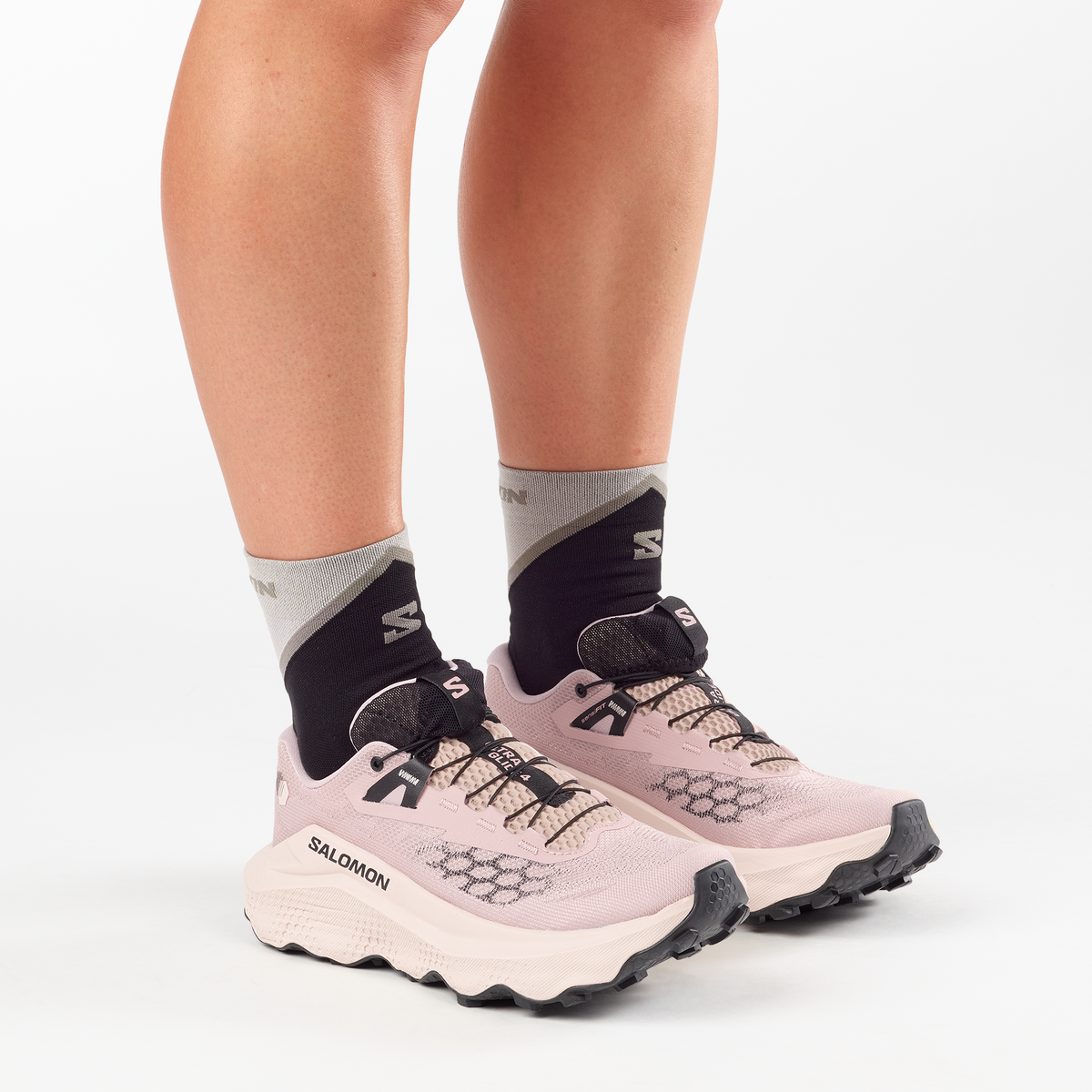 Salomon ULTRA GLIDE 4 Femme - Shadow Gray / Tapioca / Black - vue 4