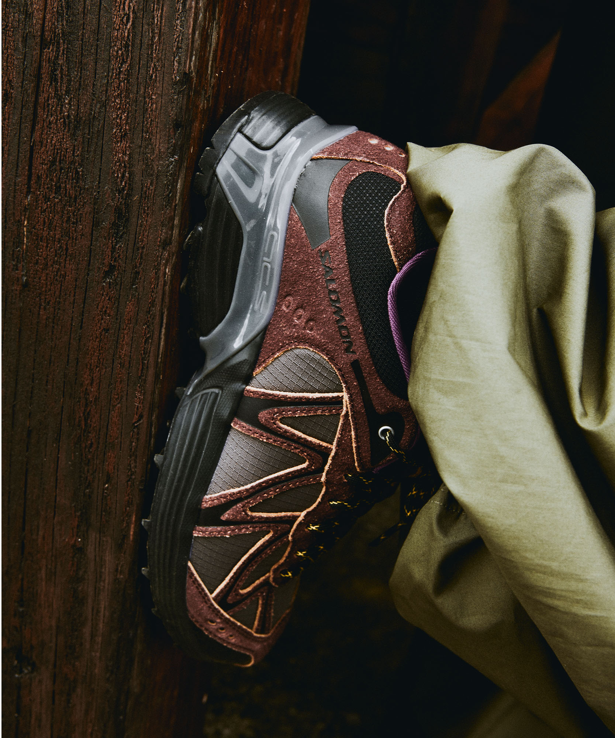 Salomon XT-WHISPER EXPEDITION Unisexe - Black / Bitter Chocolate / Concord Grape - vue 2