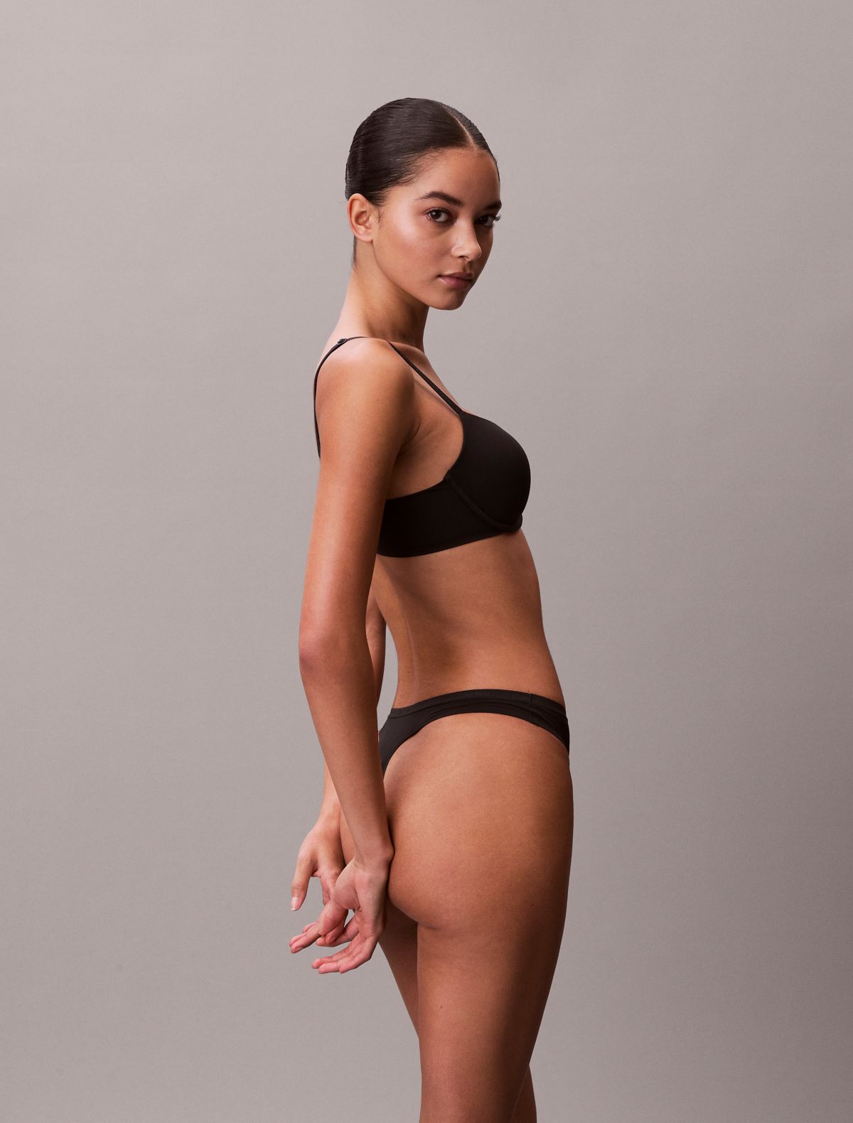Perfectly Fit Push Up Plunge Bra - Black