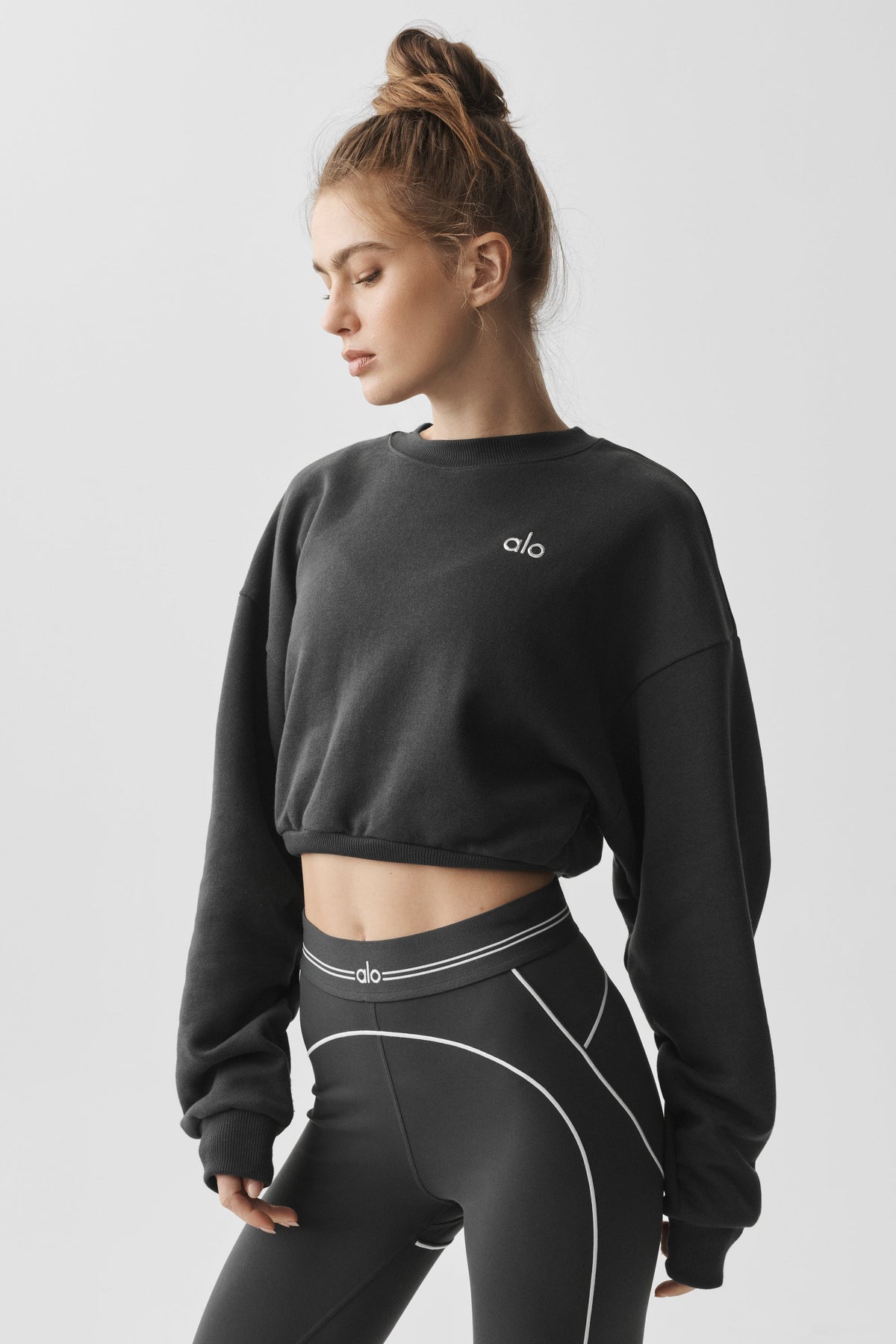 Pull Court Col Ras-Du-Cou Accolade - Anthracite