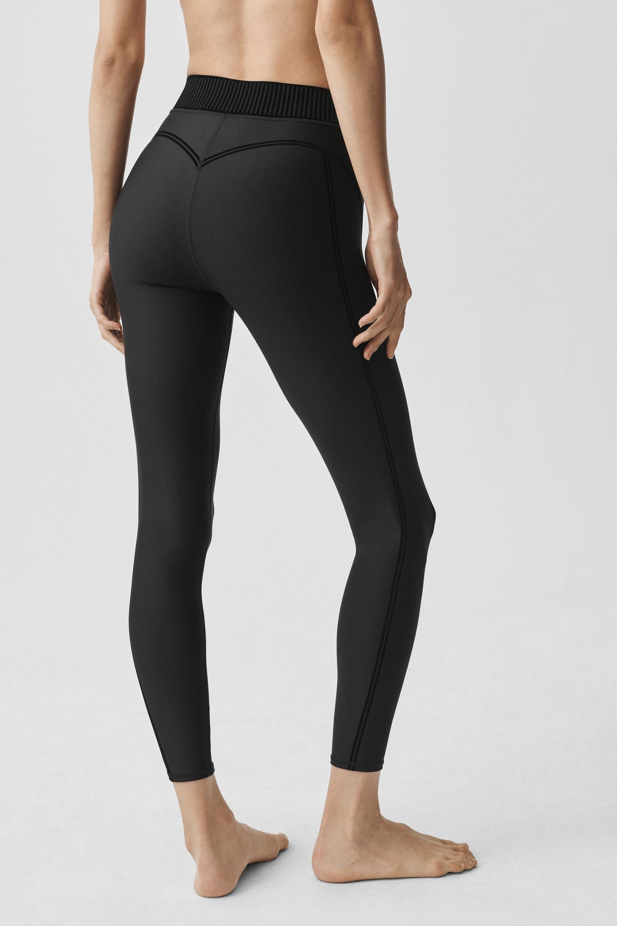 Leggings de talle alto 7/8 Airlift Line Up - Negro