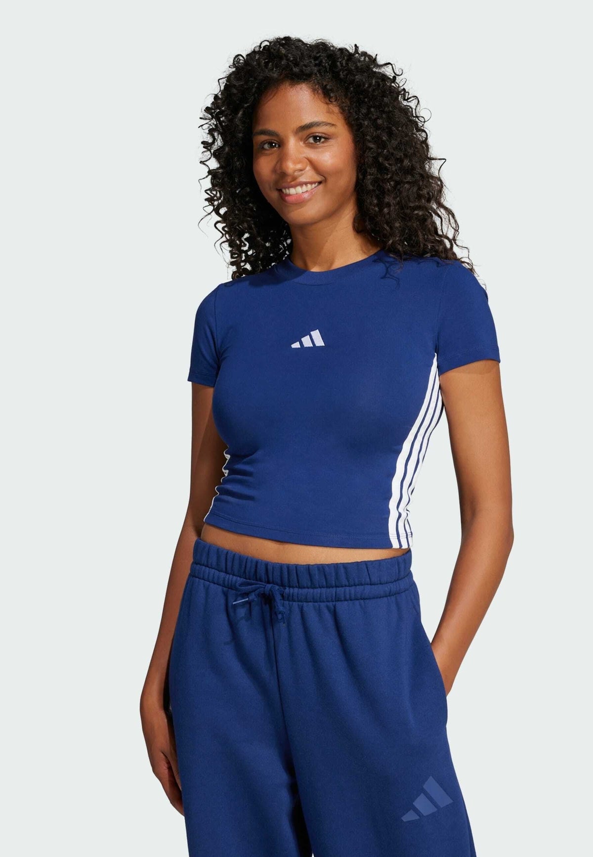 adidas Sportswear Essentials 3 Stripes Slim Baby – T-shirt imprimé Femme – dark blue   white/bleu marine