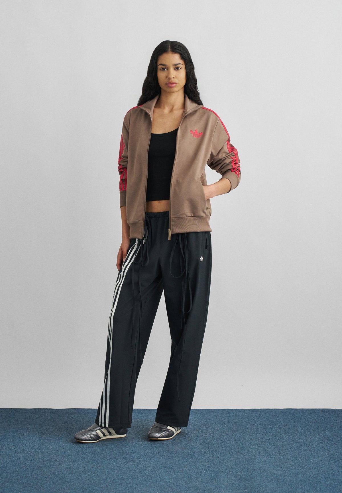 adidas Originals Firebird Track Top Loose – Sweat zippé Femme – khaki six/power pink/beige