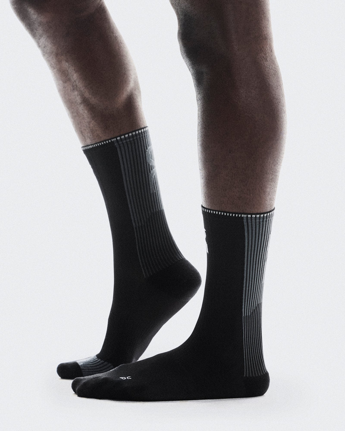 Performance Run Sock High - Black | Eclipse