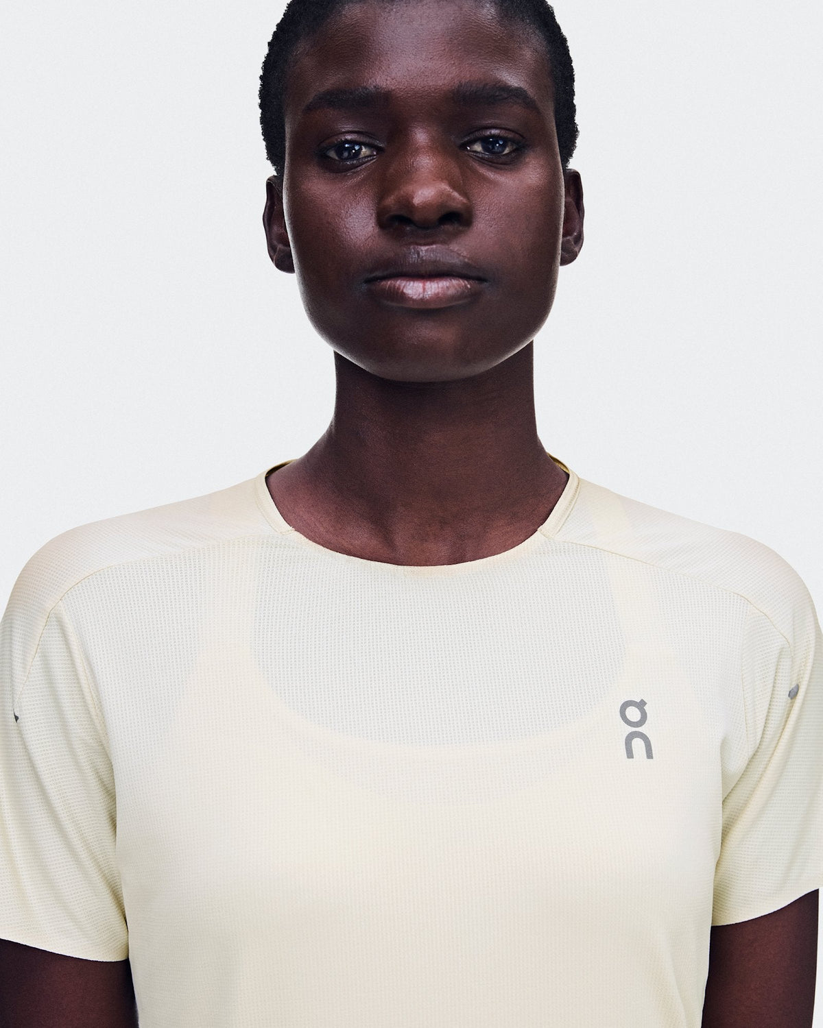  Performance-T femme - Hare | Brume