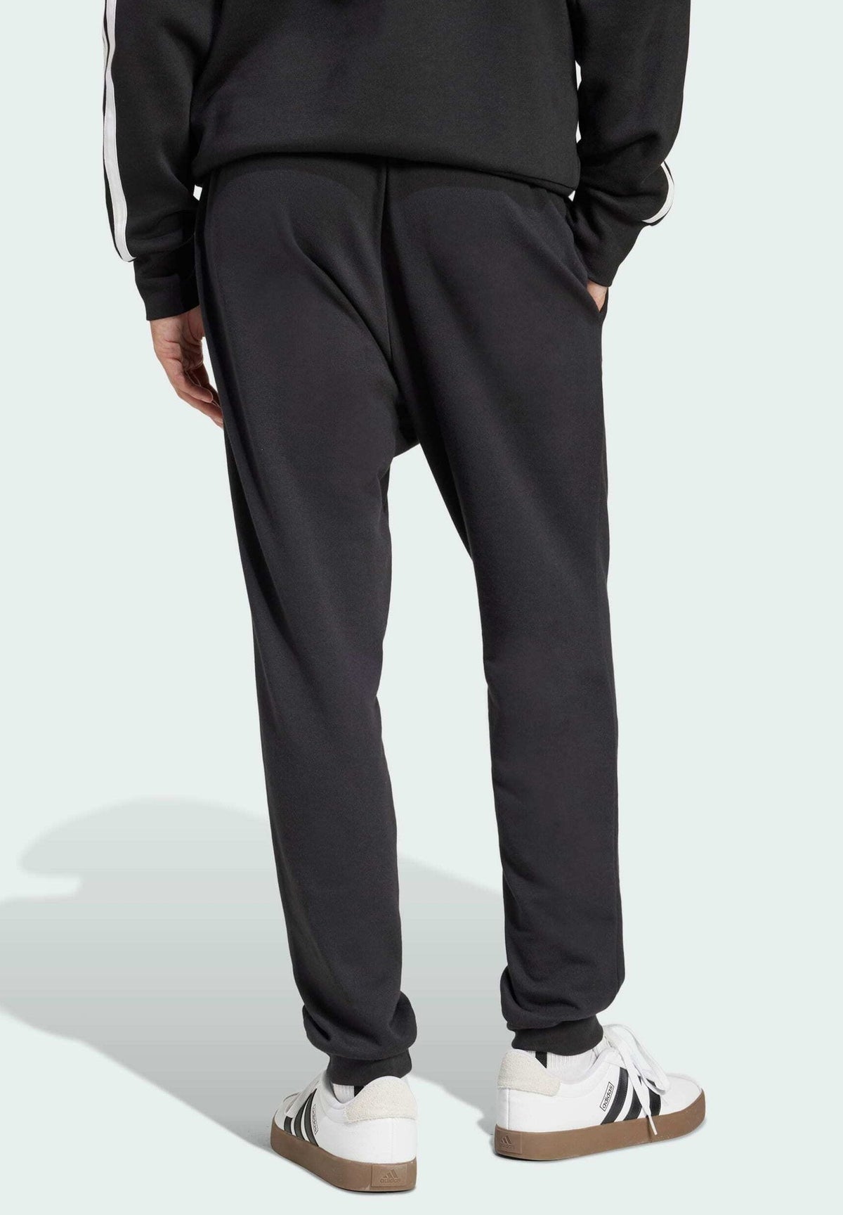 adidas Sportswear Essentials Feel Cozy – Pantalon de survêtement Homme – black white/noir