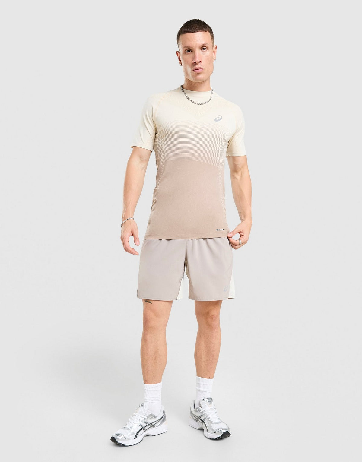 ASICS Short Core Colour Block – Marron